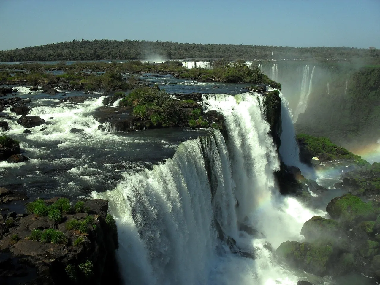 saltos de agua en iguazú